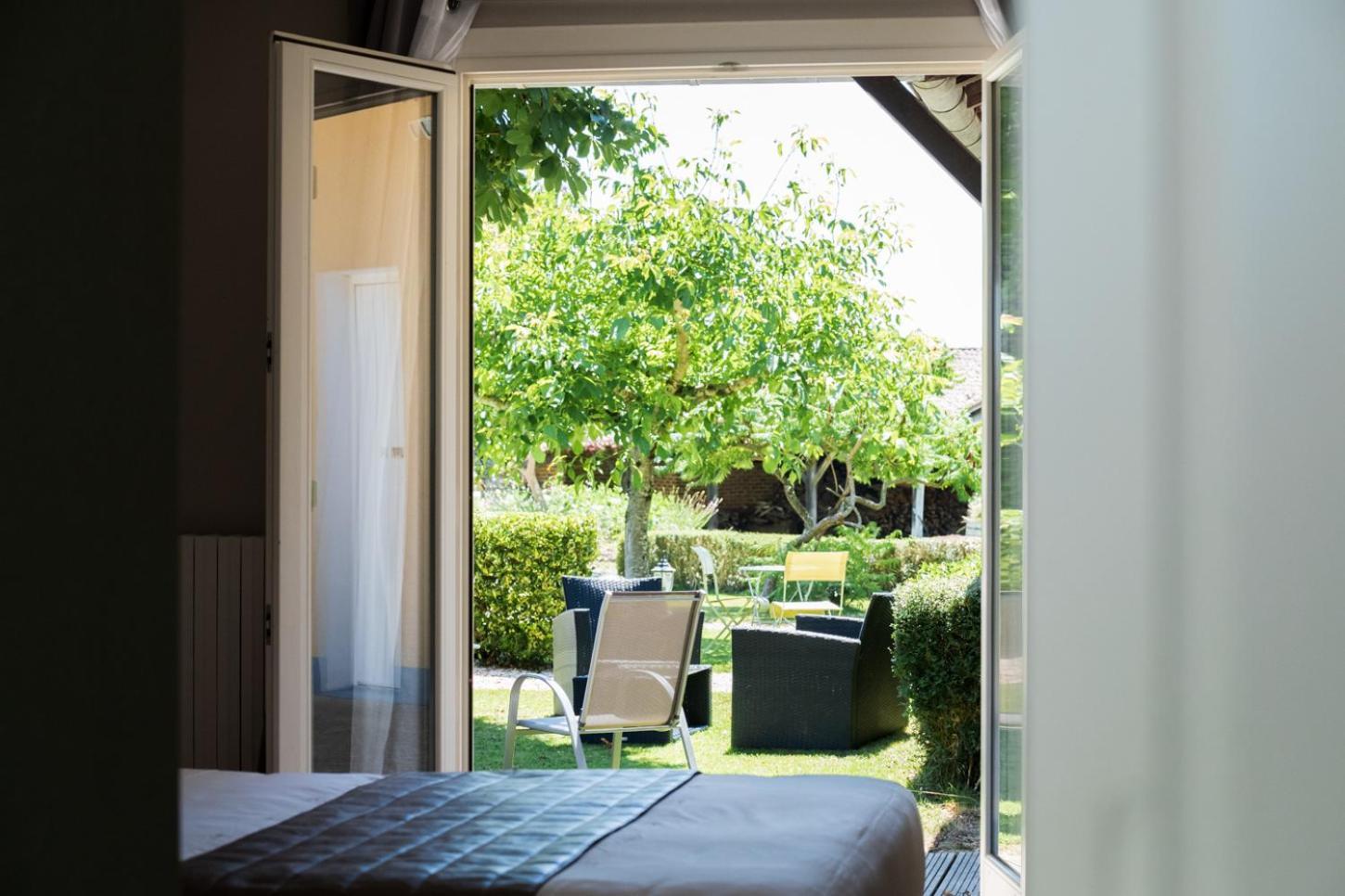 Le Relais Des Tuileries Otel Sereilhac Dış mekan fotoğraf